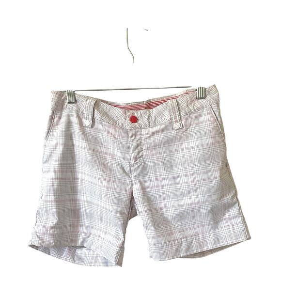 Under Armour Low Rise Golf Athletic Performance Shorts White Pink Size 4 - Picture 1 of 6